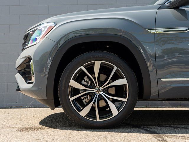 New 2025 Volkswagen Atlas Cross Sport SEL Premium R-Line image 7
