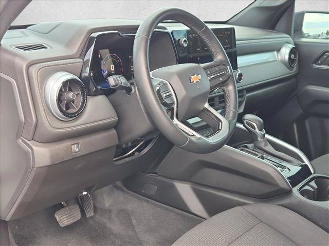Used 2023 Chevrolet Colorado LT RWD image 10