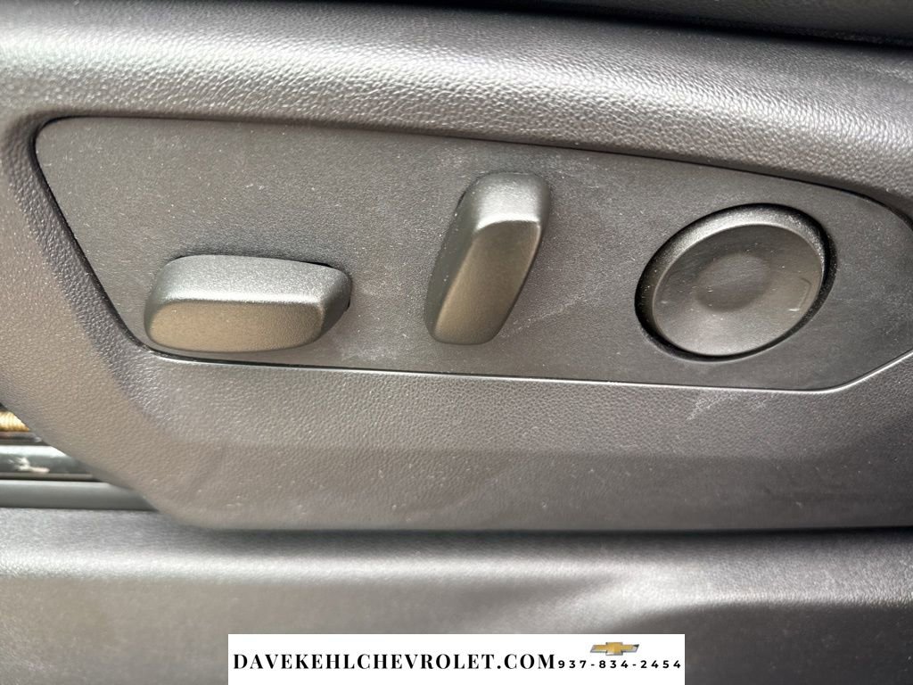 Used 2024 Chevrolet Silverado 2500 ZR2 w/ Technology Package image 17