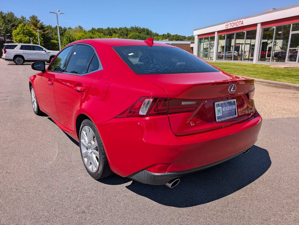 Used 2016 Lexus IS 200t RWD image 3