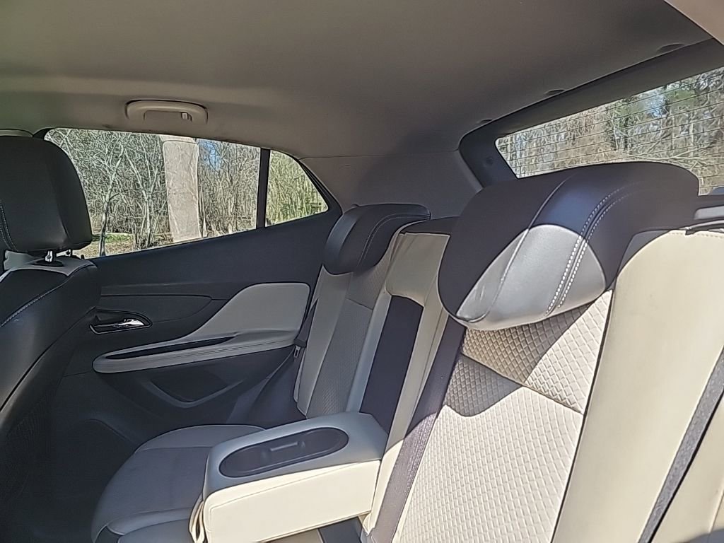 Used 2018 Buick Encore Preferred image 13