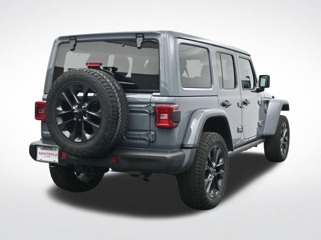 Used 2025 Jeep Wrangler Sahara 4xe image 6