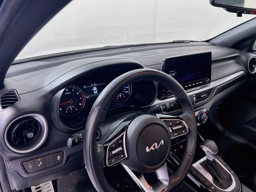 Certified 2024 Kia Forte GT-Line FWD image 7