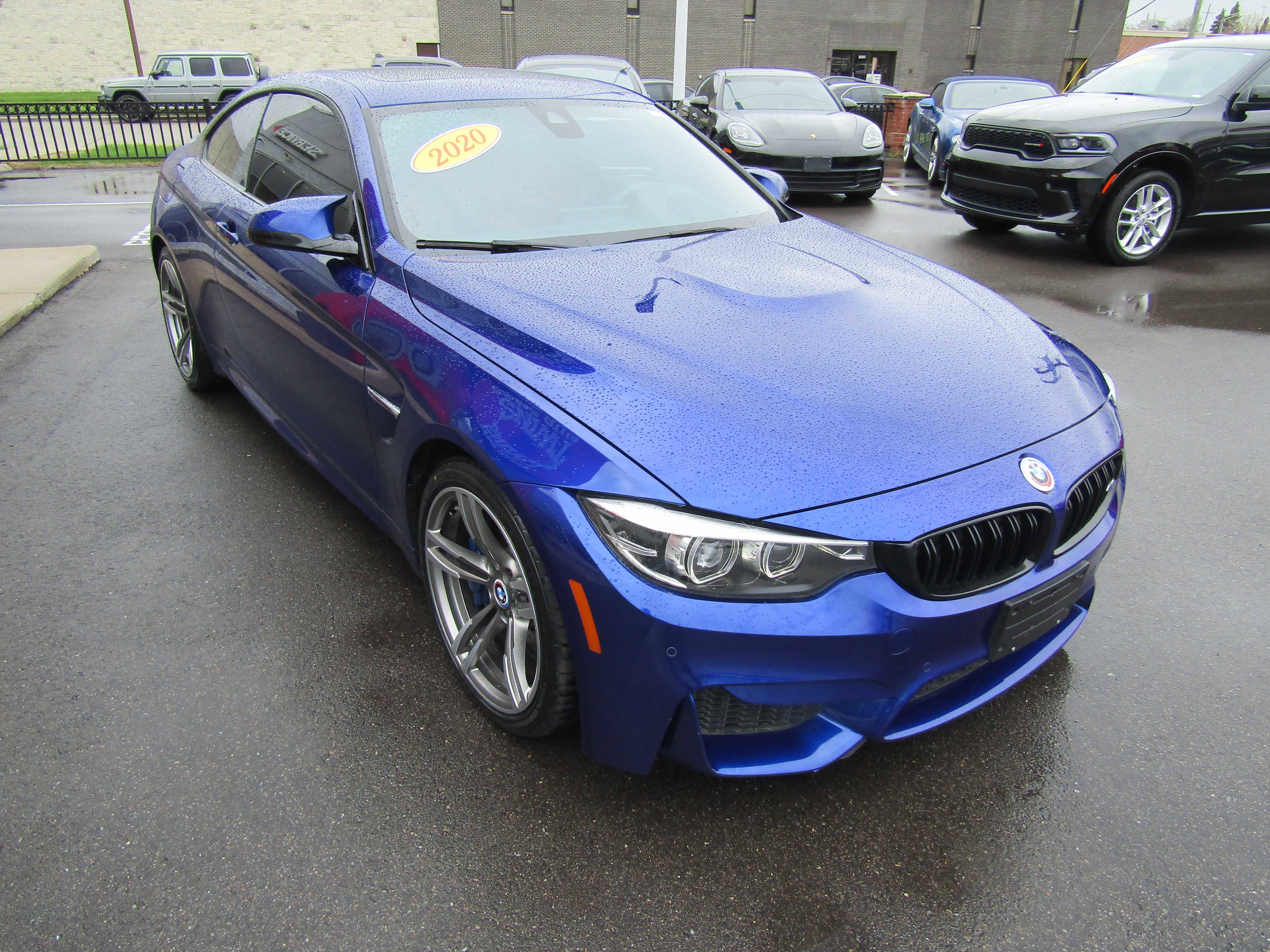 Used 2020 BMW M4 Coupe RWD image 4