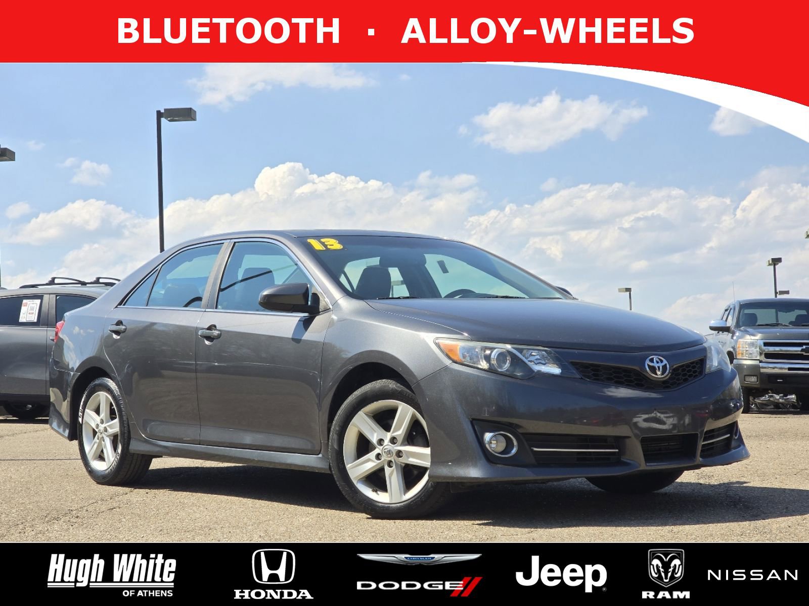 Used 2013 Toyota Camry SE w/ Convenience Pkg