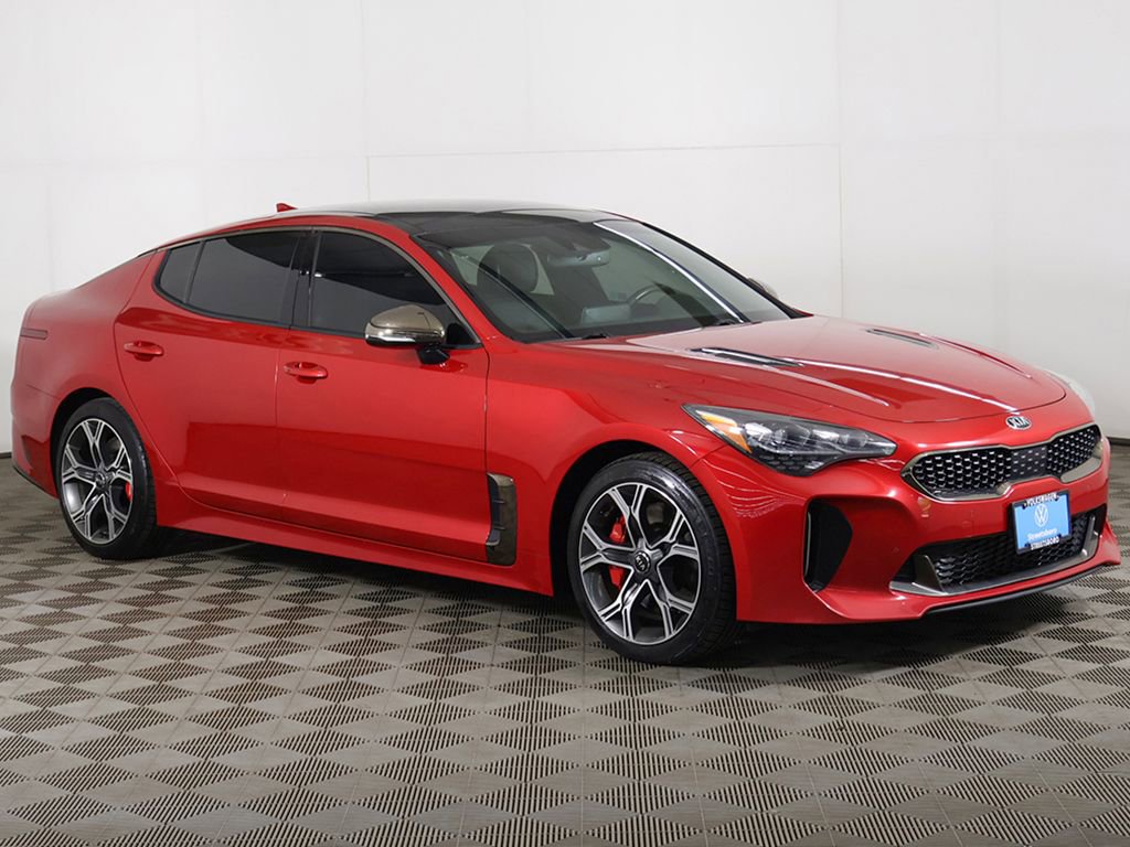 Used 2018 Kia Stinger GT2 AWD/4WD image 2