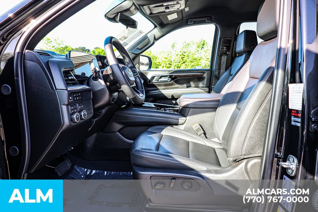 Used 2025 Chevrolet Tahoe LT AWD/4WD image 17