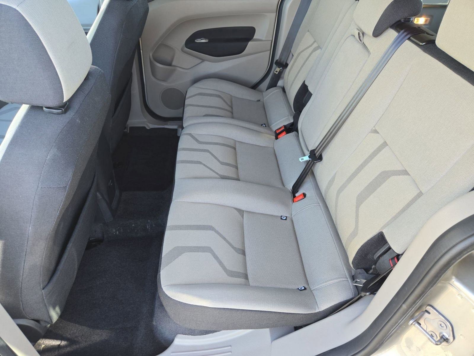 Used 2016 Ford Transit Connect XLT image 15