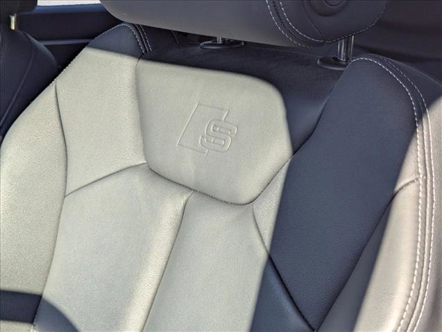 Used 2023 Audi Q3 2.0T Premium Plus image 15