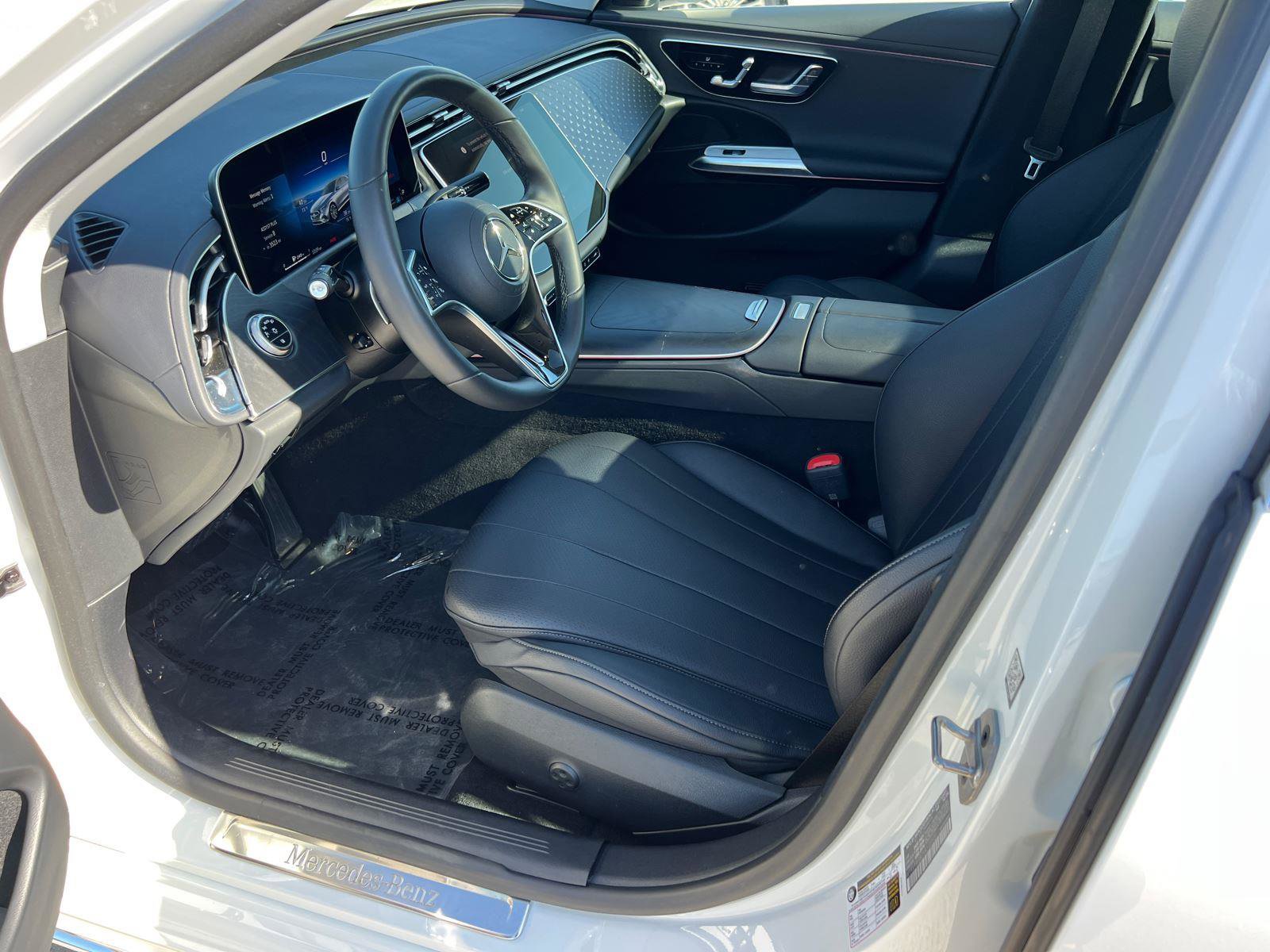 Used 2025 Mercedes-Benz E 350 Sedan image 9