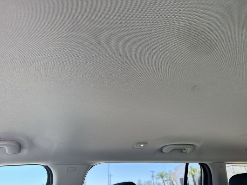 Used 2023 Jeep Grand Cherokee L Laredo w/ Luxury Tech Group I image 20