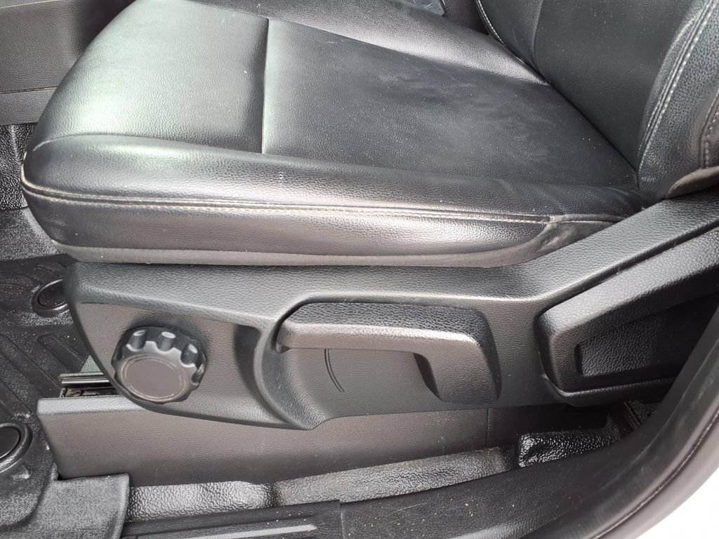 Used 2019 Ford Ranger XL w/ Equipment Group 101A Mid RWD image 25