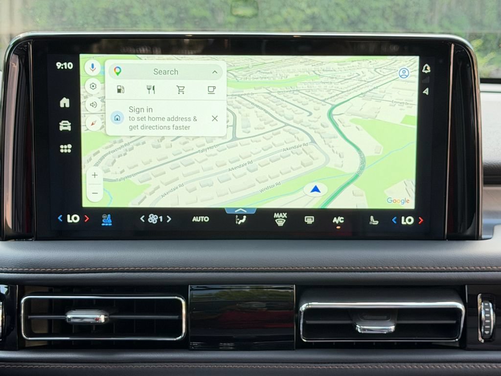 New 2027 Lincoln Aviator AWD w/ Jet Appearance Package image 11
