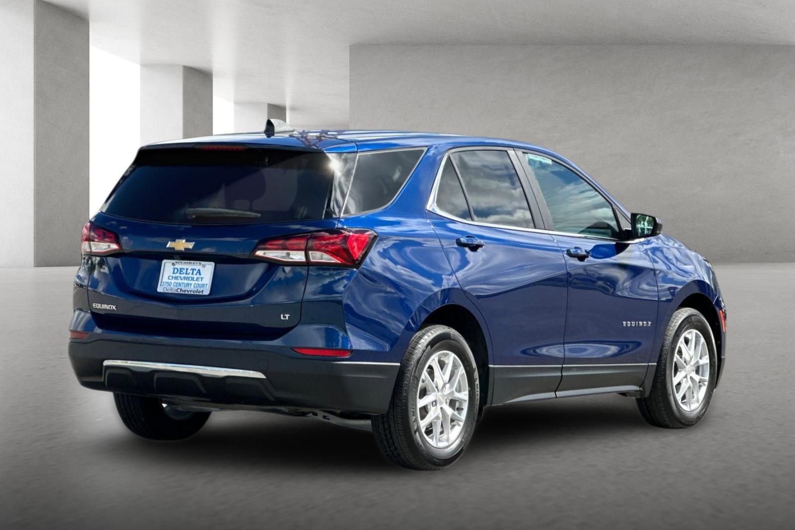 Used 2022 Chevrolet Equinox LT image 4