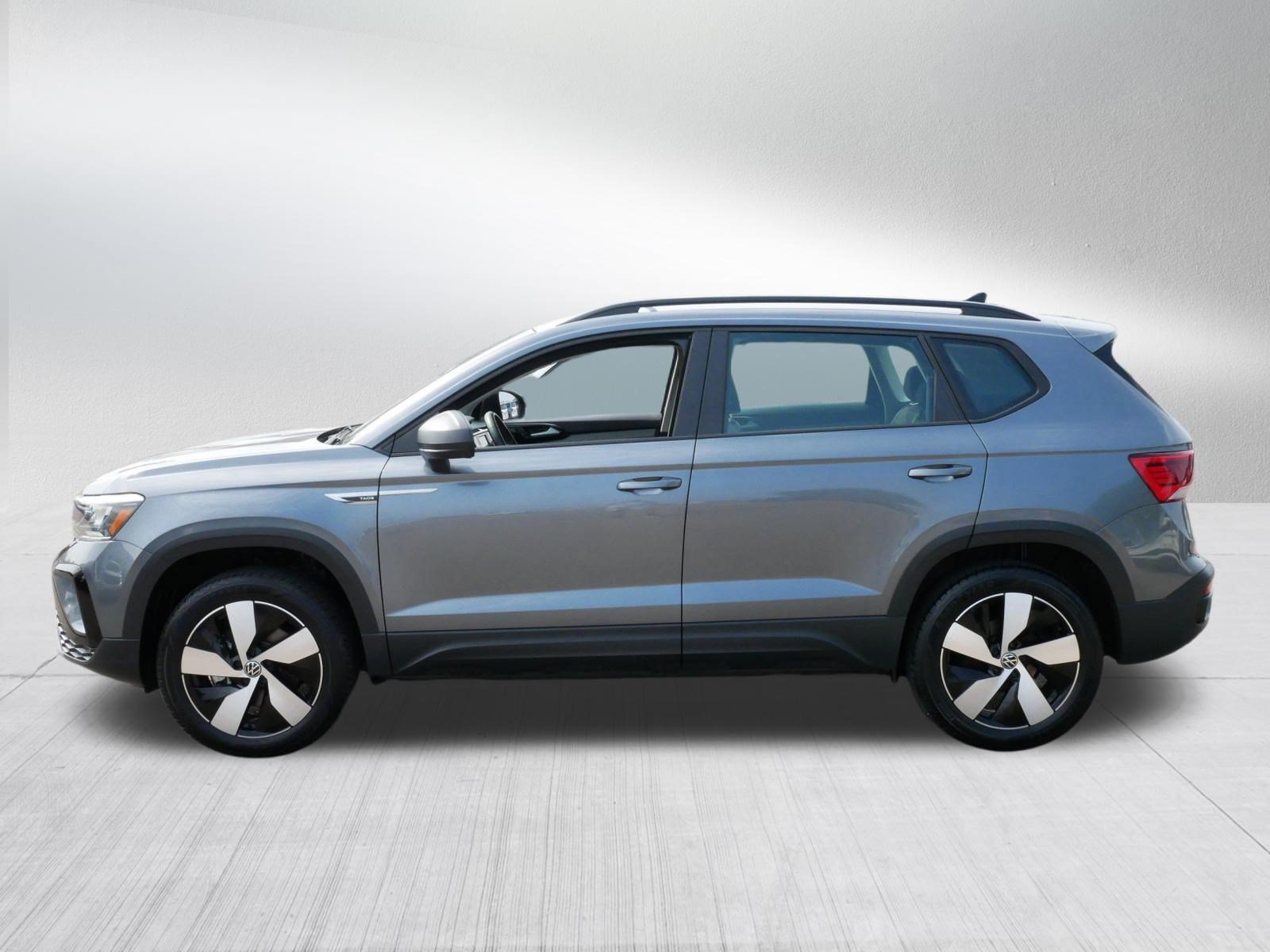 Certified 2024 Volkswagen Taos S AWD/4WD image 4