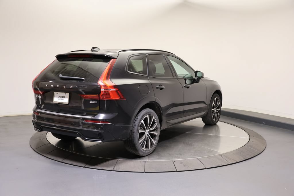 Used 2023 Volvo XC60 B5 Plus w/ Protection Package Premier AWD/4WD image 5