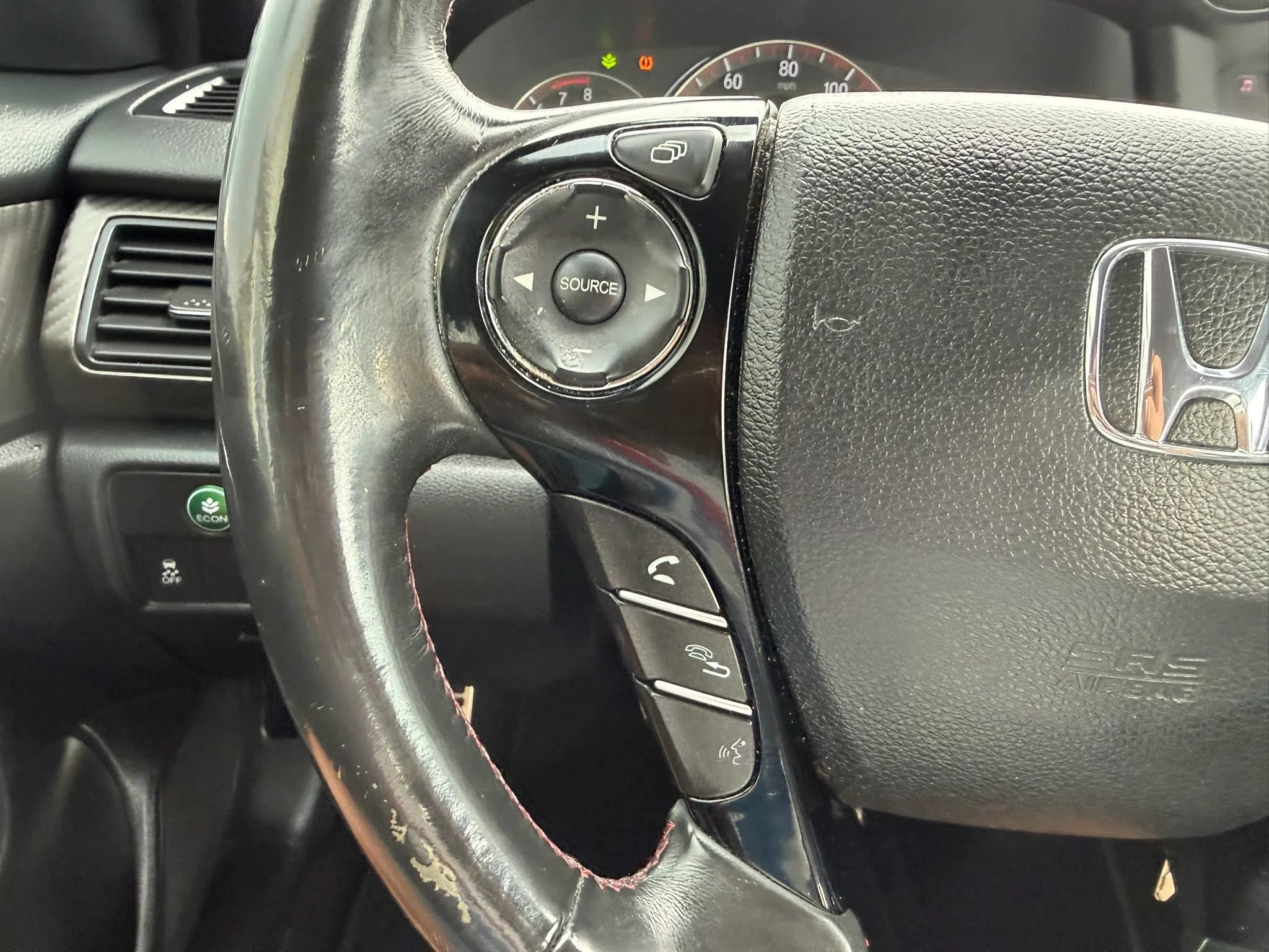Used 2017 Honda Accord Sport Special Edition image 38