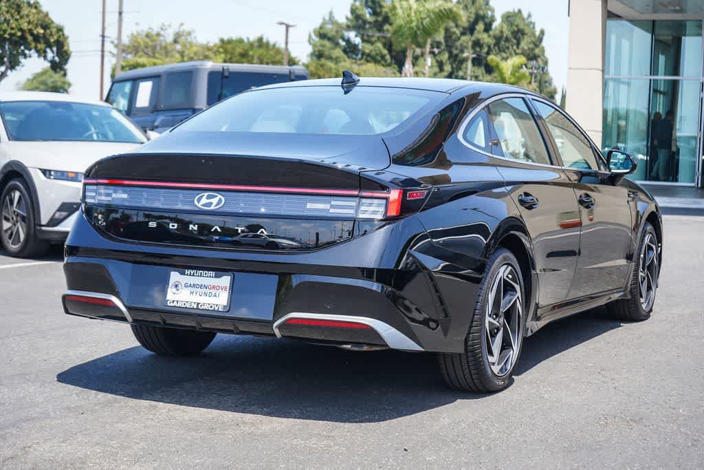 New 2026 Hyundai Sonata SEL FWD image 4
