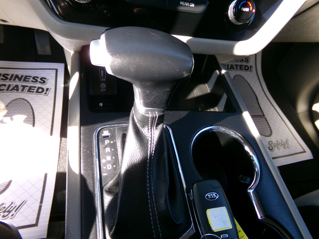 Used 2020 Kia Sedona EX image 14