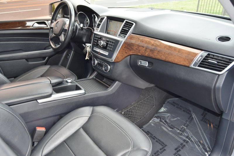Used 2013 Mercedes-Benz ML 350 4MATIC image 26