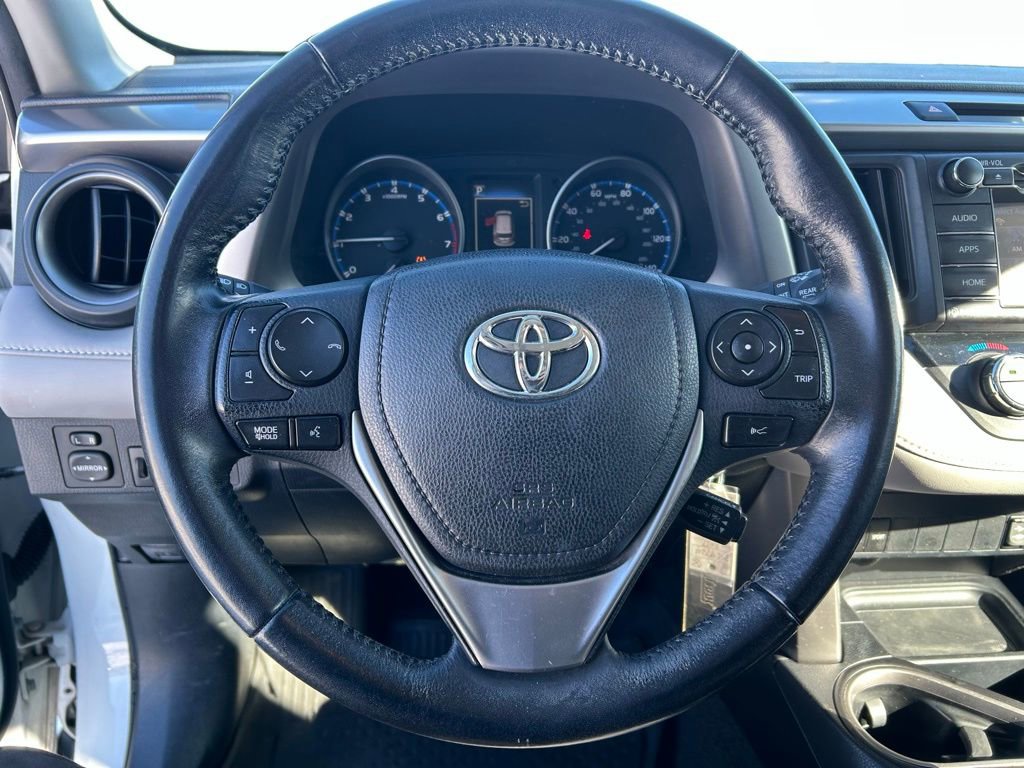 Used 2017 Toyota RAV4 XLE image 22
