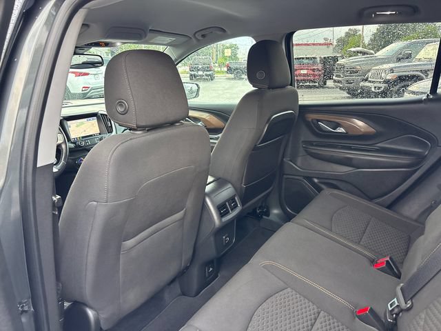 Used 2020 GMC Terrain SLE w/ Driver Convenience Package FWD image 9