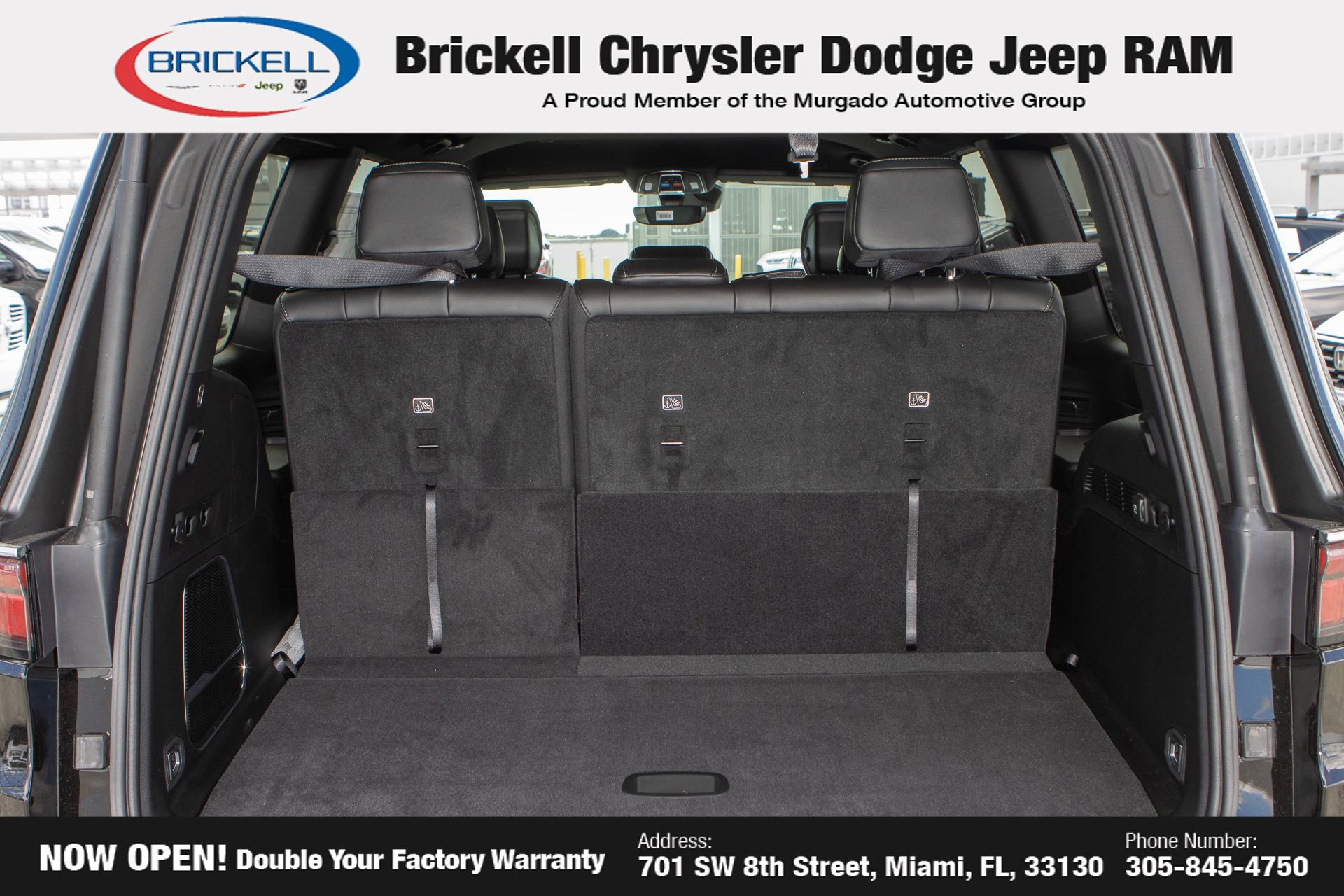 New 2025 Jeep Wagoneer 4WD w/ Convenience Group I image 9