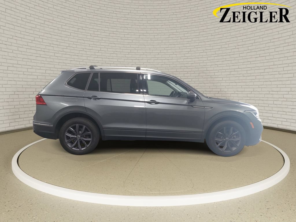 Used 2022 Volkswagen Tiguan SE AWD/4WD image 4