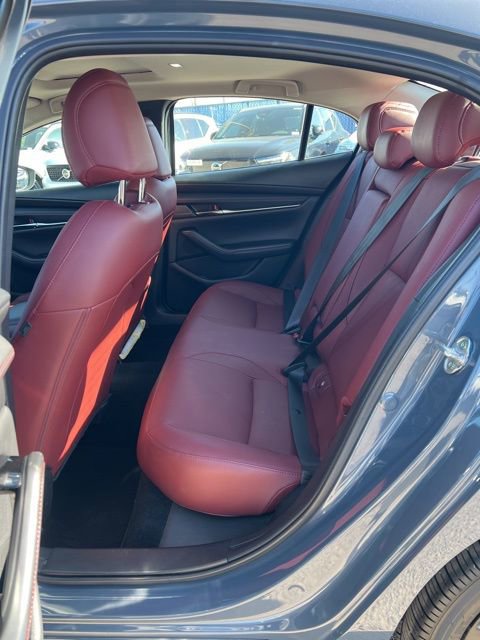 Used 2025 MAZDA MAZDA3 s image 23