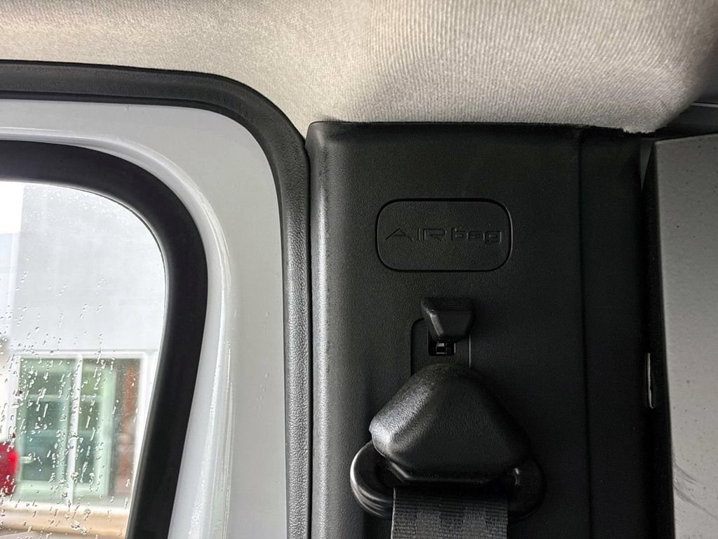 Used 2025 RAM ProMaster 2500 w/ U-Haul Equipment Group FWD image 28