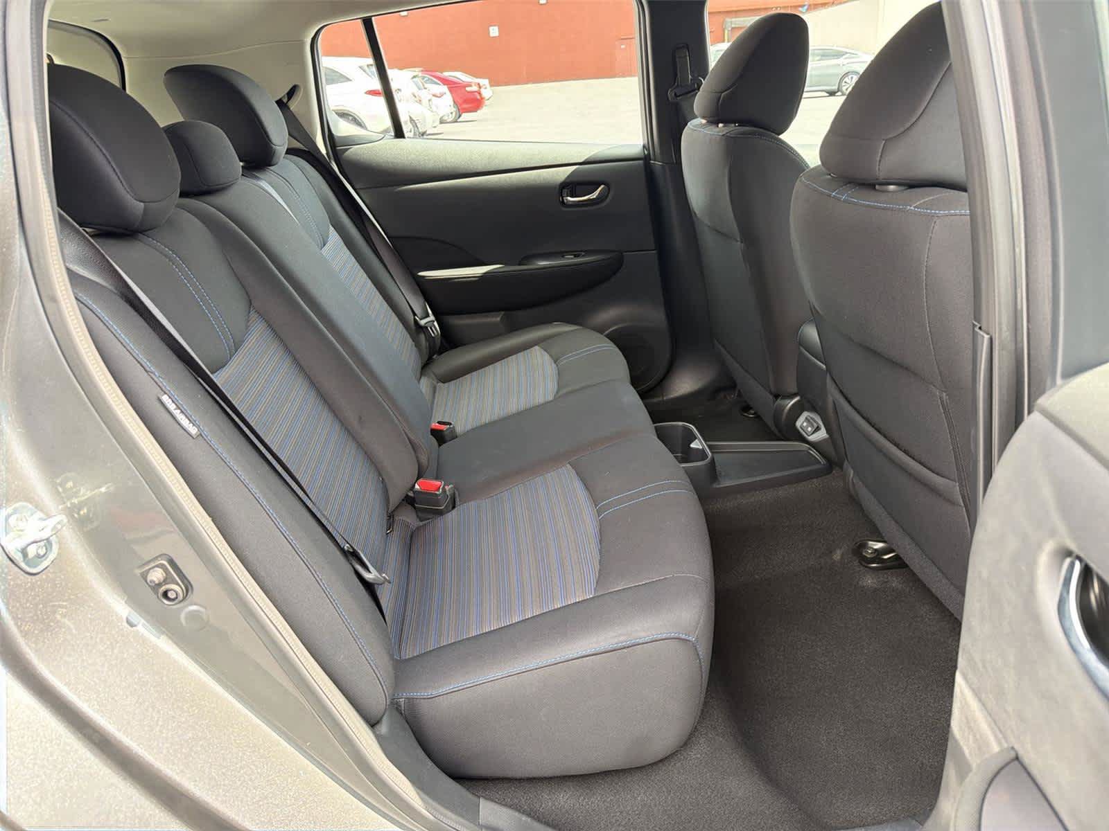 Used 2025 Nissan Leaf S FWD image 14
