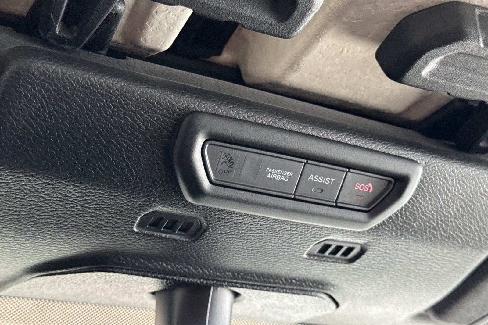 Used 2022 Jeep Wrangler Unlimited Sahara AWD/4WD image 22