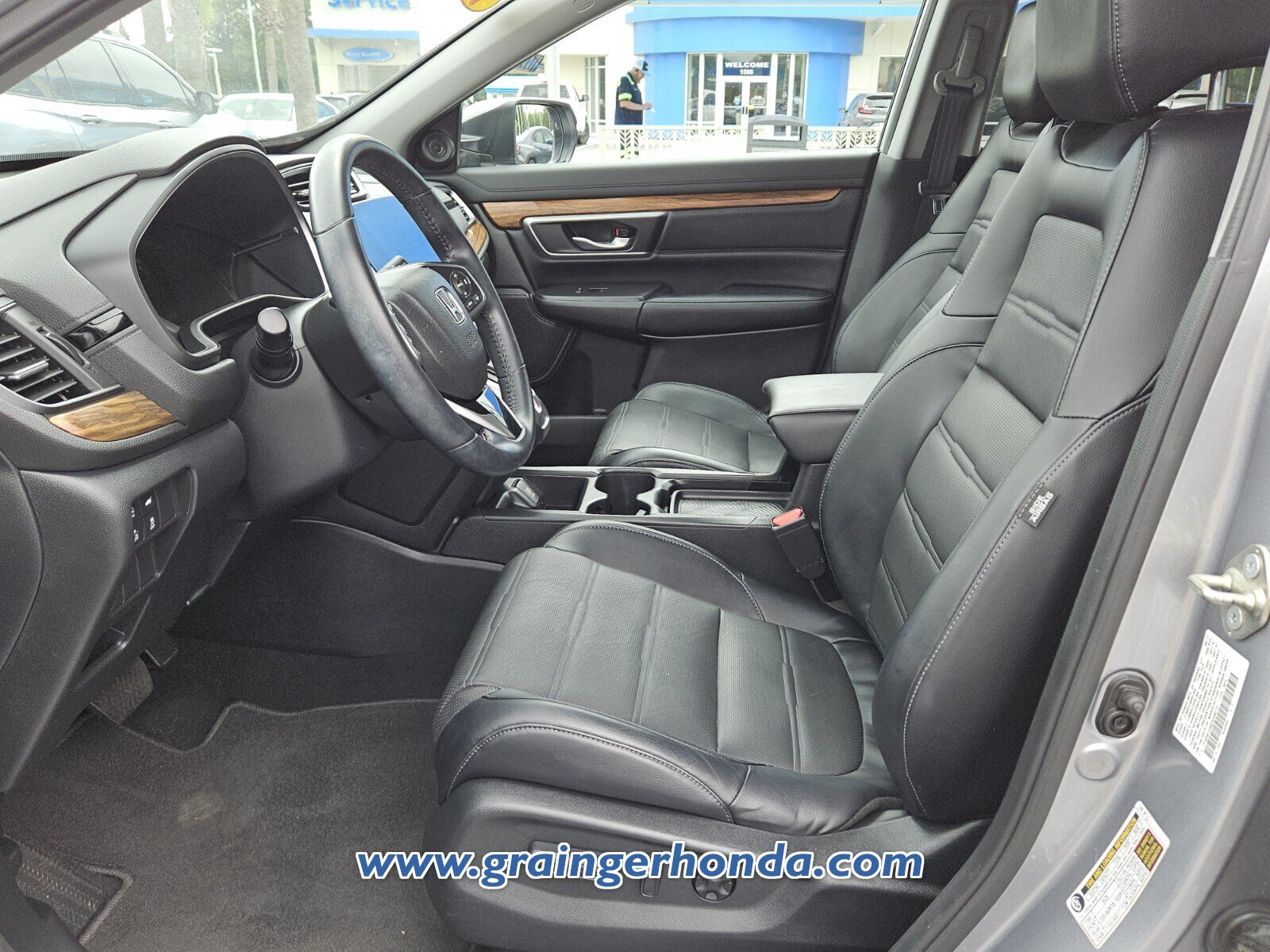 Used 2017 Honda CR-V Touring image 10