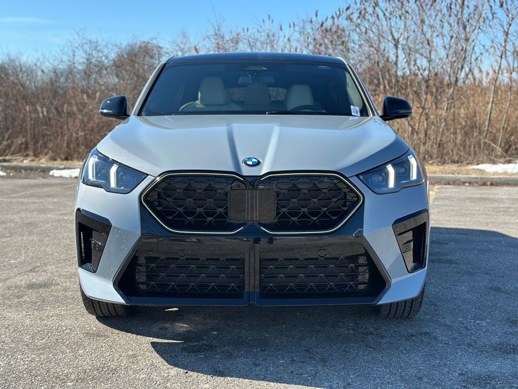 New 2026 BMW X2 xDrive28i w/ Technology Package image 2