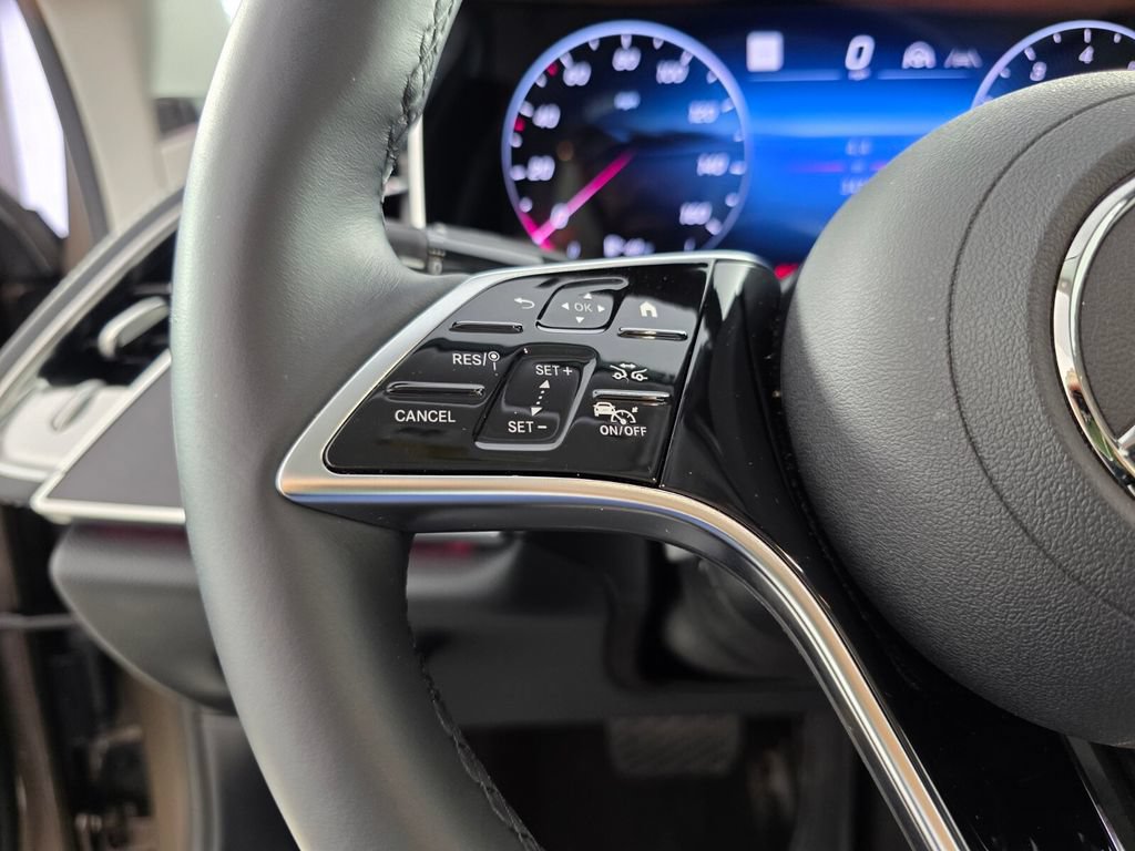 Certified 2025 Mercedes-Benz E 450 4MATIC Sedan image 19