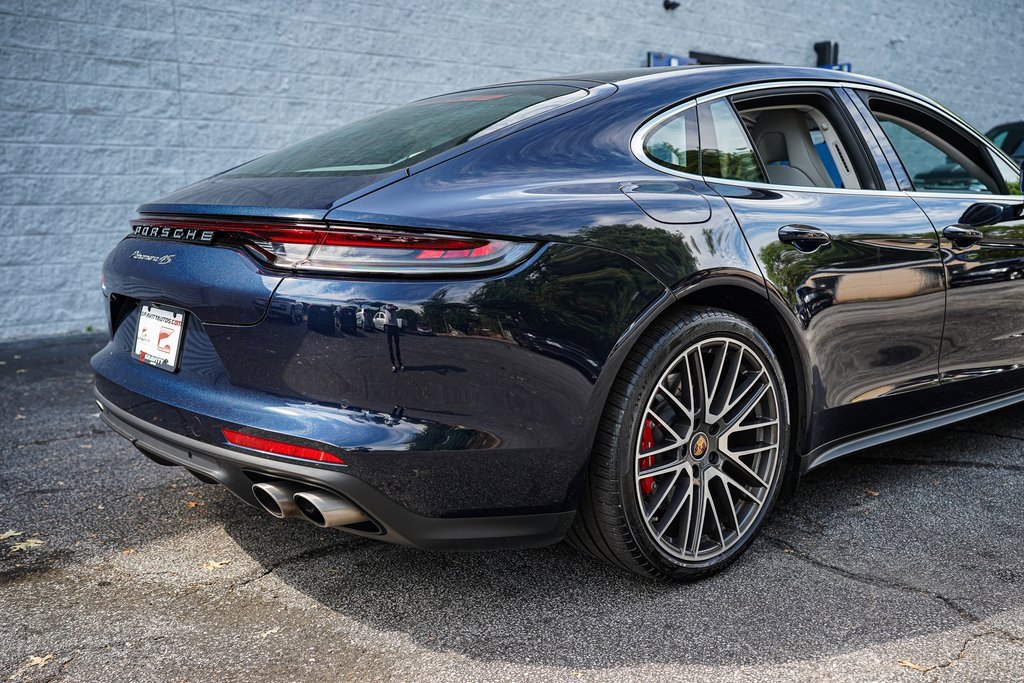 Used 2022 Porsche Panamera 4S w/ Premium Package image 14
