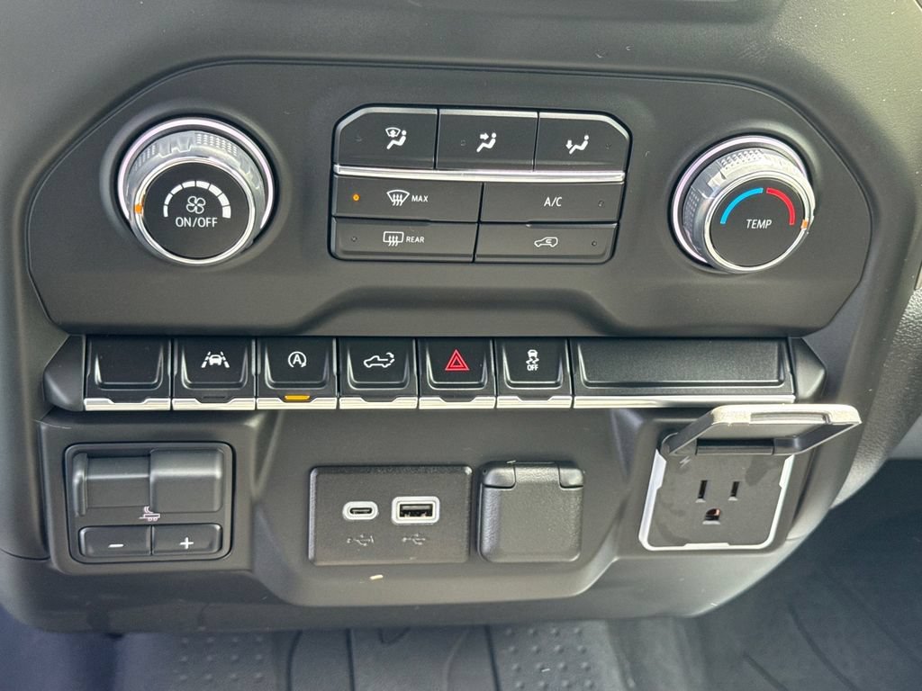 Certified 2024 Chevrolet Silverado 1500 Custom w/ LPO, Dark Essentials Package AWD/4WD image 18