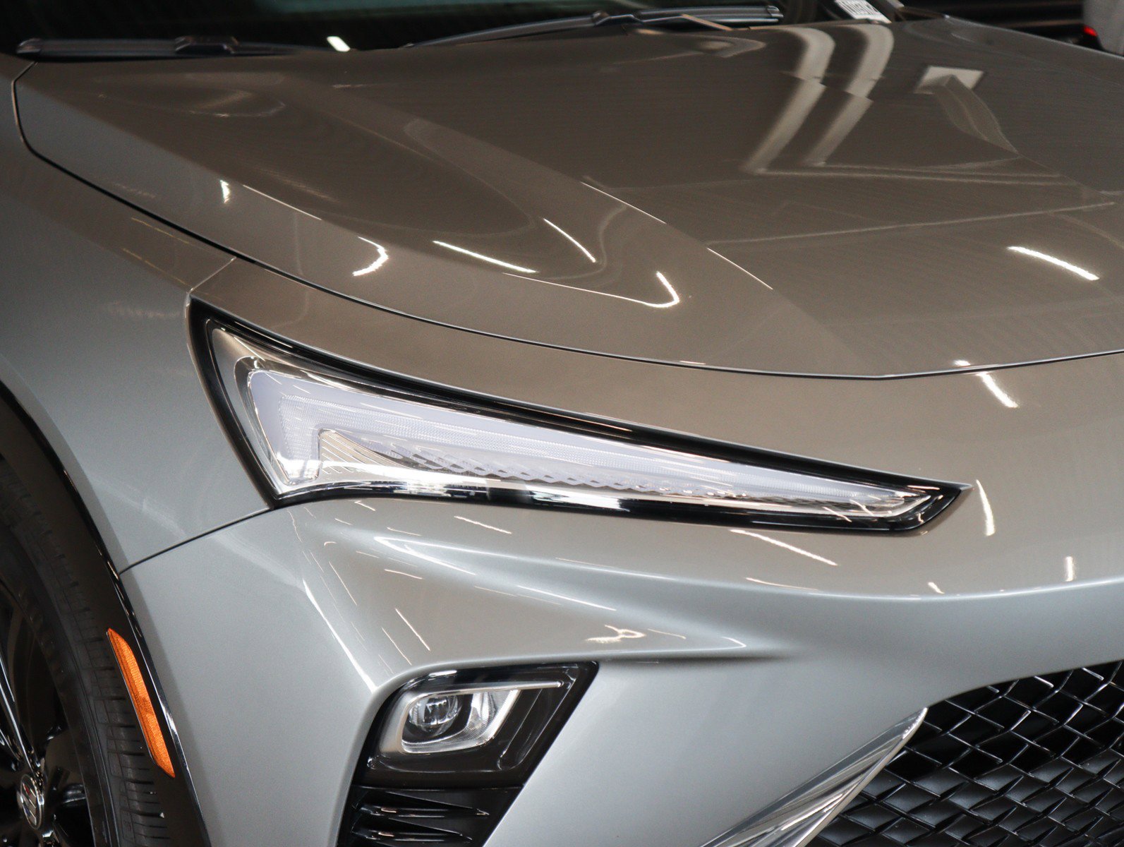 Used 2025 Buick Envista Sport Touring w/ Convenience II Package image 28