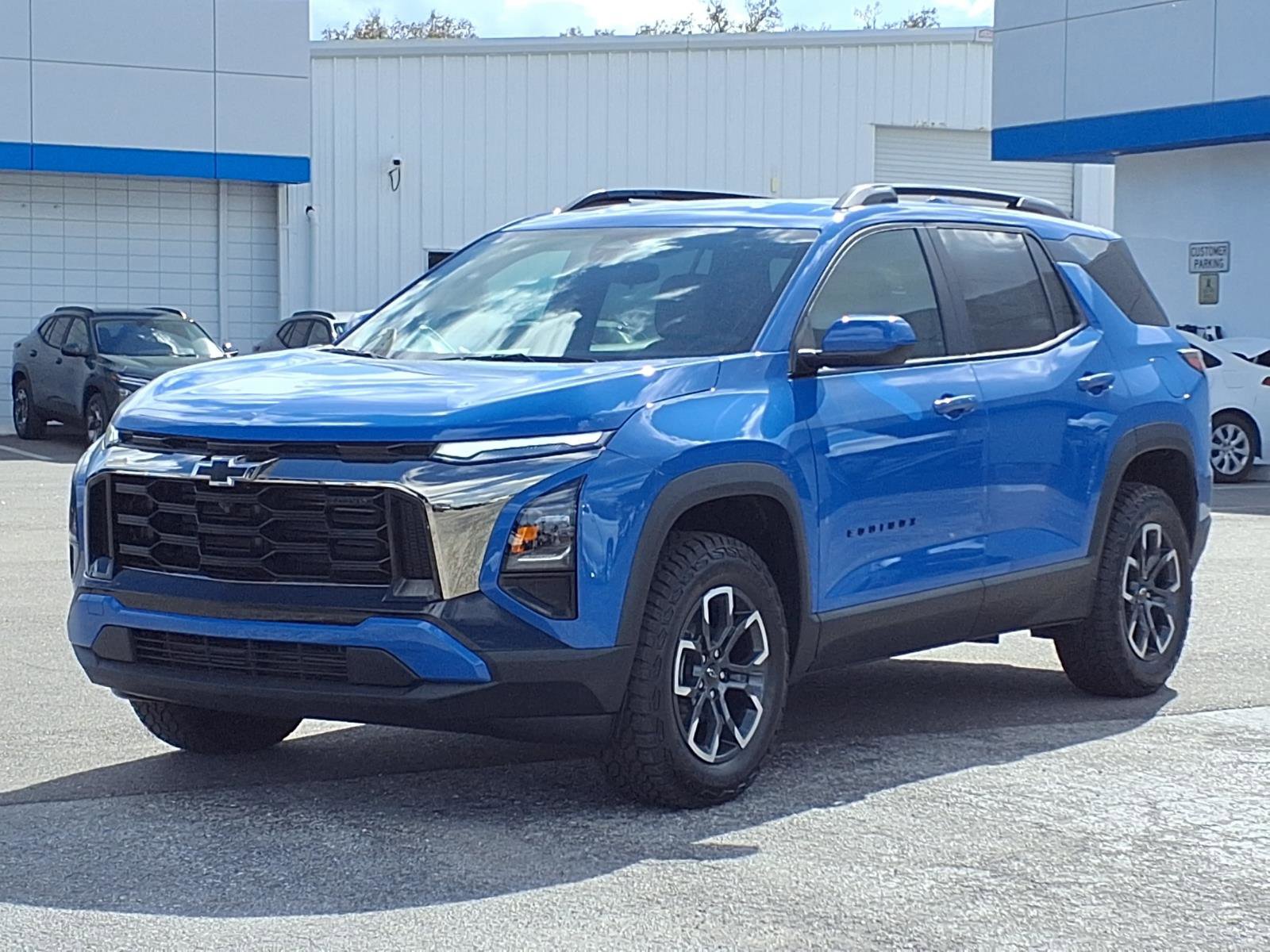 New 2026 Chevrolet Equinox ACTIV AWD/4WD image 22