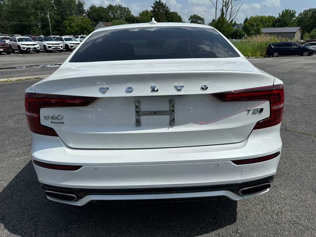 Used 2021 Volvo S60 T5 R-Design AWD/4WD image 14