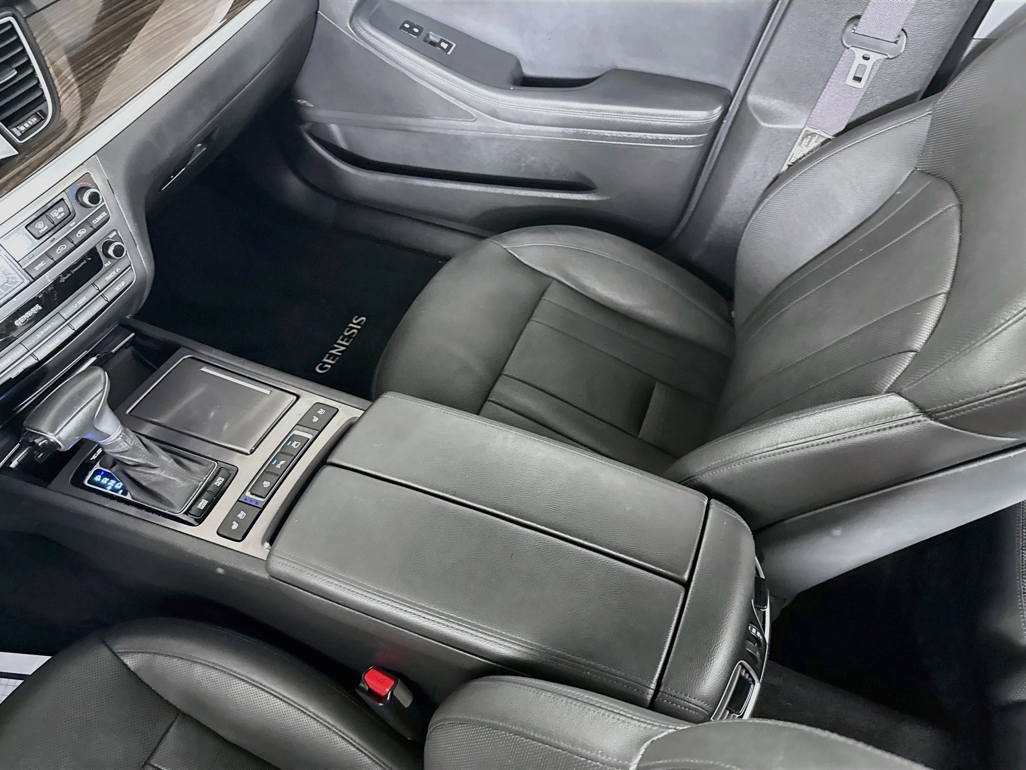 Used 2019 Genesis G80 3.8 w/ Sport Package 02 AWD/4WD image 29