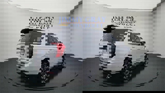 Used 2023 GMC Yukon Denali Ultimate image 3