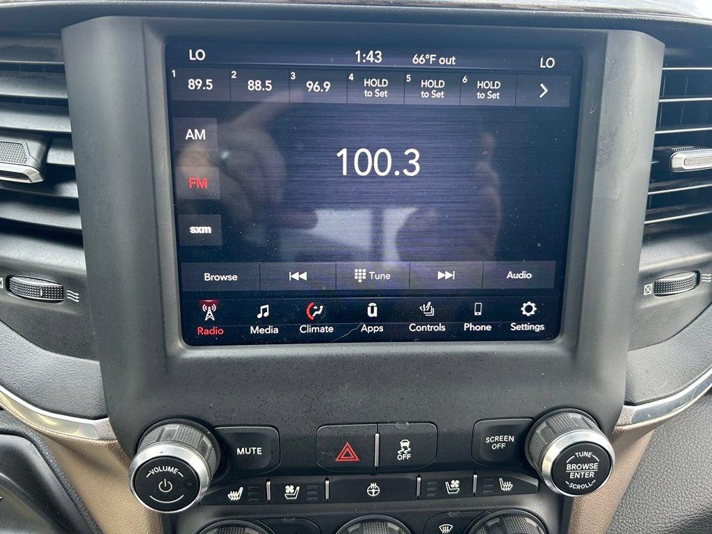 Used 2019 RAM 2500 Laramie AWD/4WD image 27