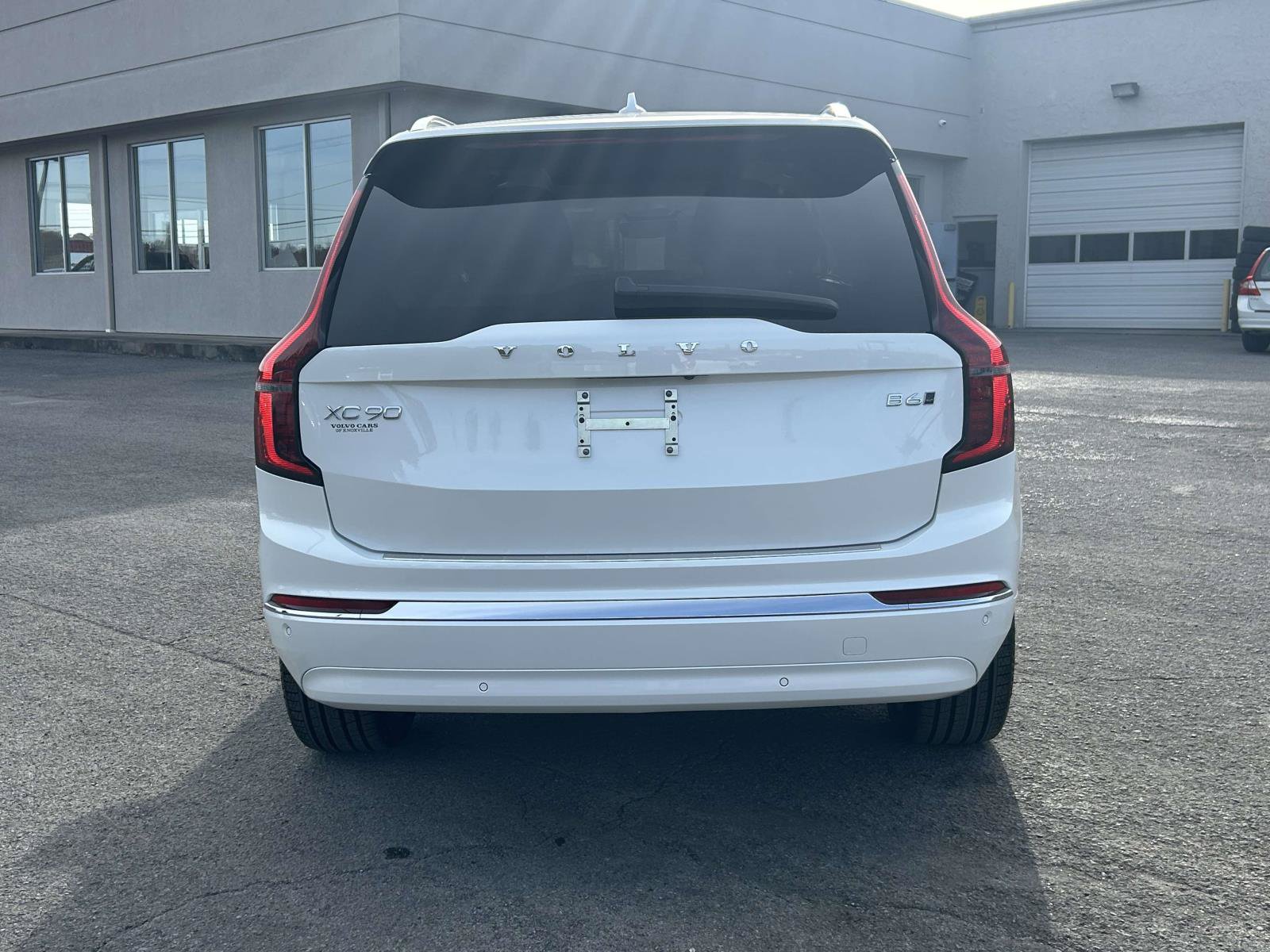 New 2026 Volvo XC90 B6 Ultra w/ Protection Package Premier AWD/4WD image 4