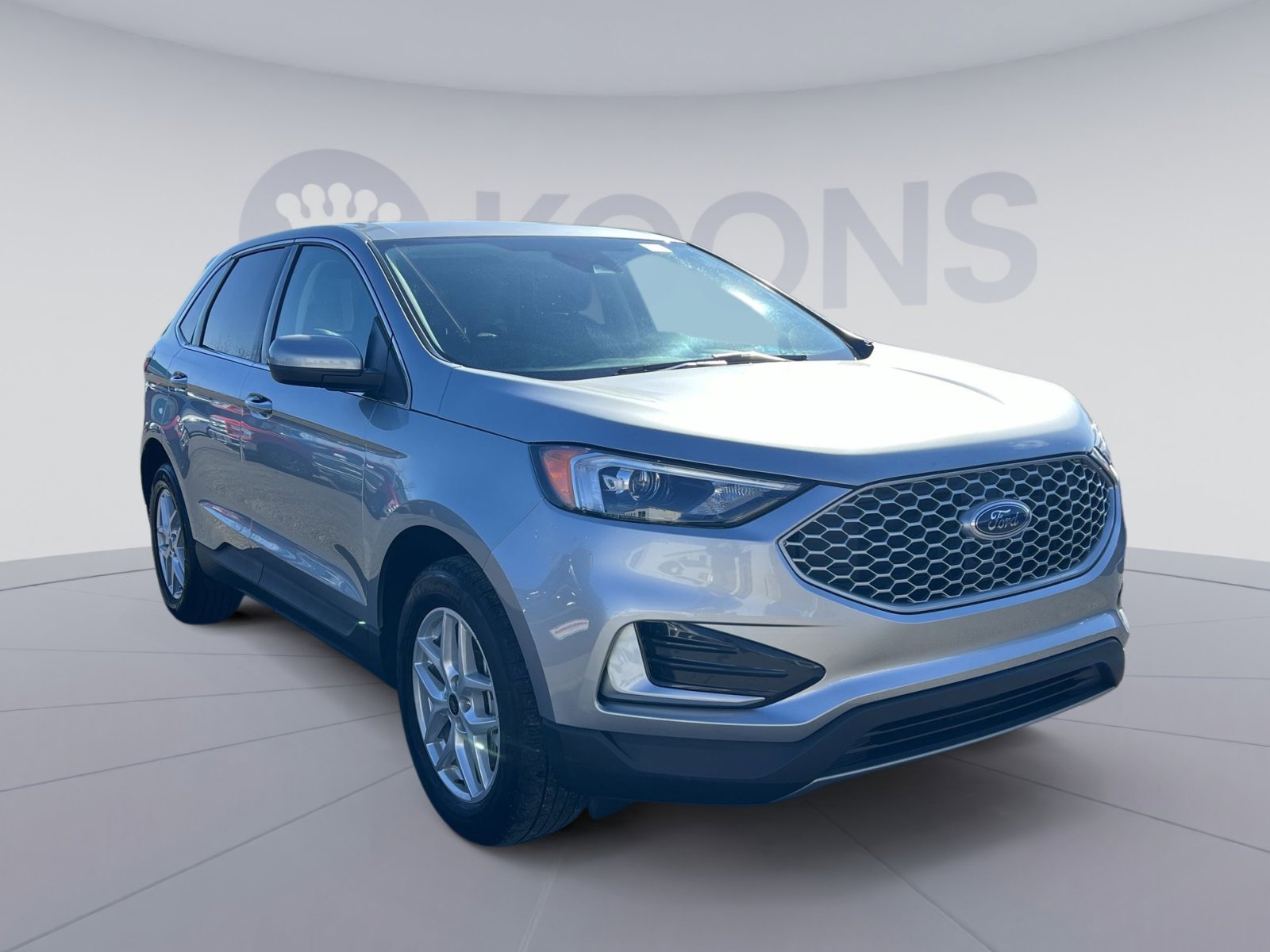 Certified 2024 Ford Edge SEL image 10