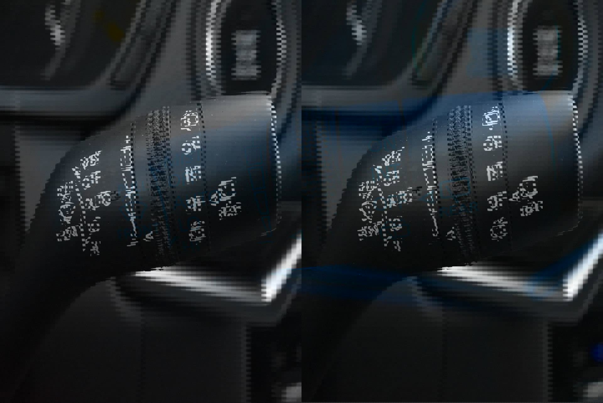 Used 2025 MAZDA CX-90 3.3 Turbo w/ Preferred Package AWD/4WD image 25