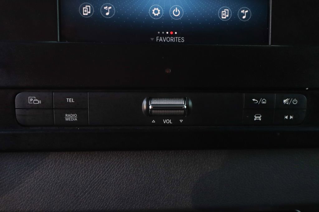 Used 2024 Mercedes-Benz Sprinter 2500 w/ Acoustic Package image 37