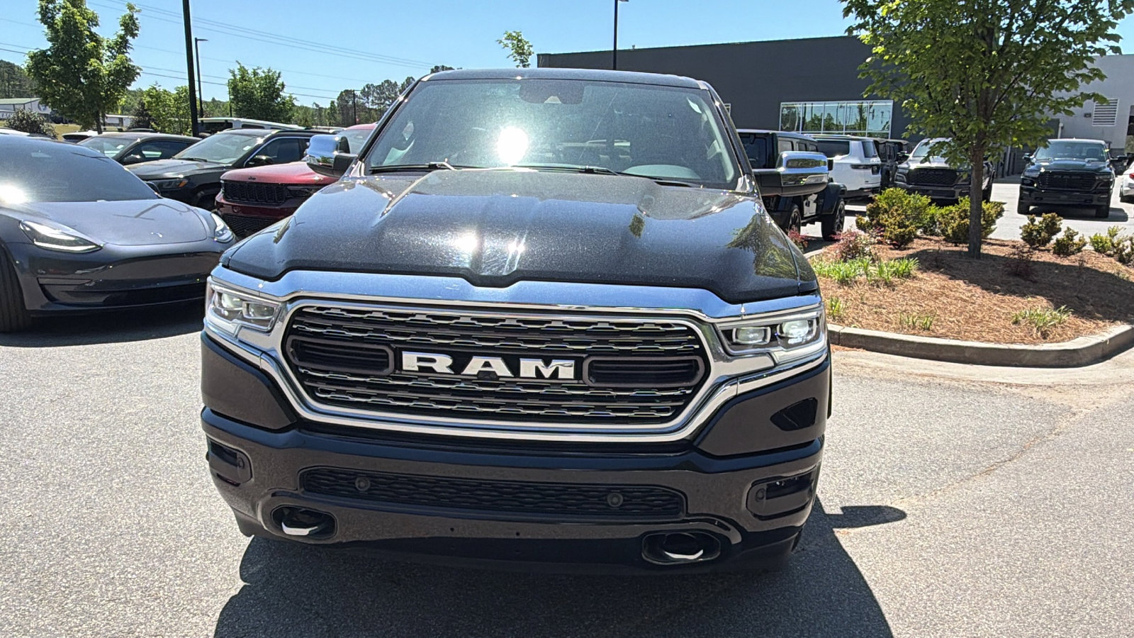Used 2020 RAM 1500 Limited AWD/4WD image 3