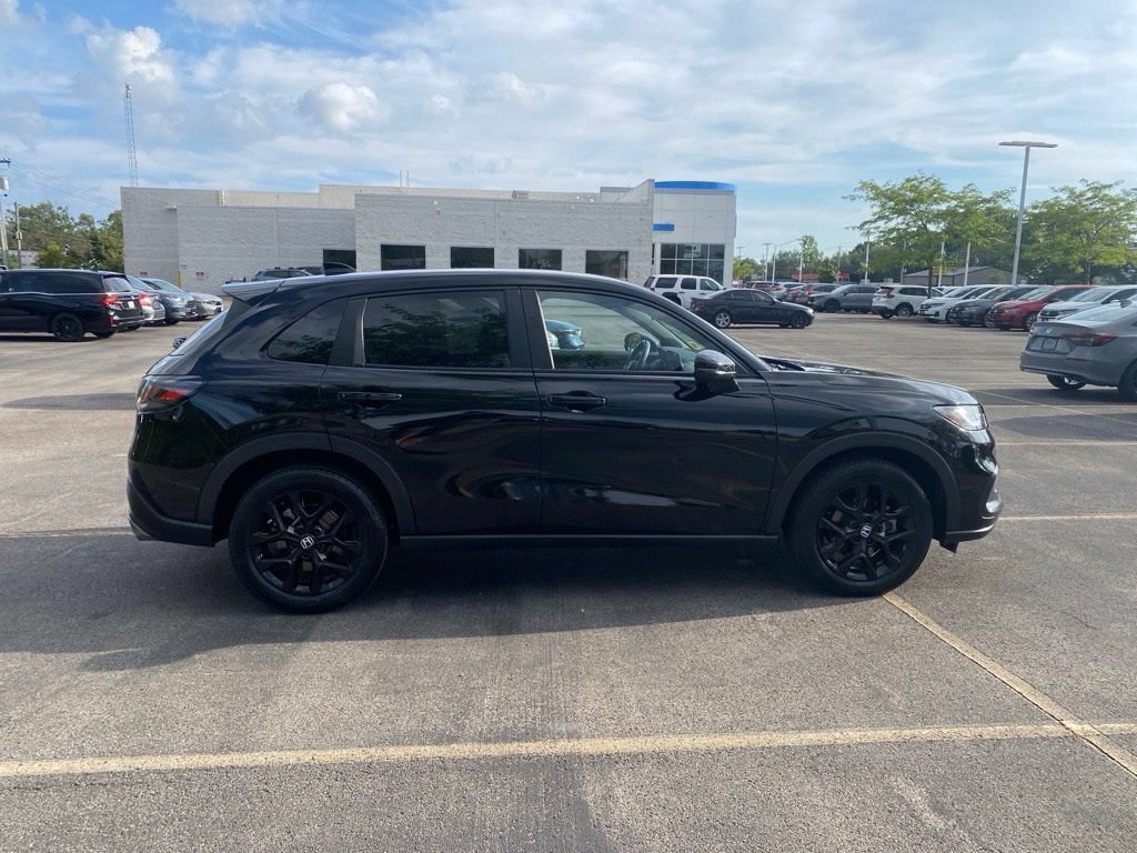 Certified 2024 Honda HR-V Sport image 7