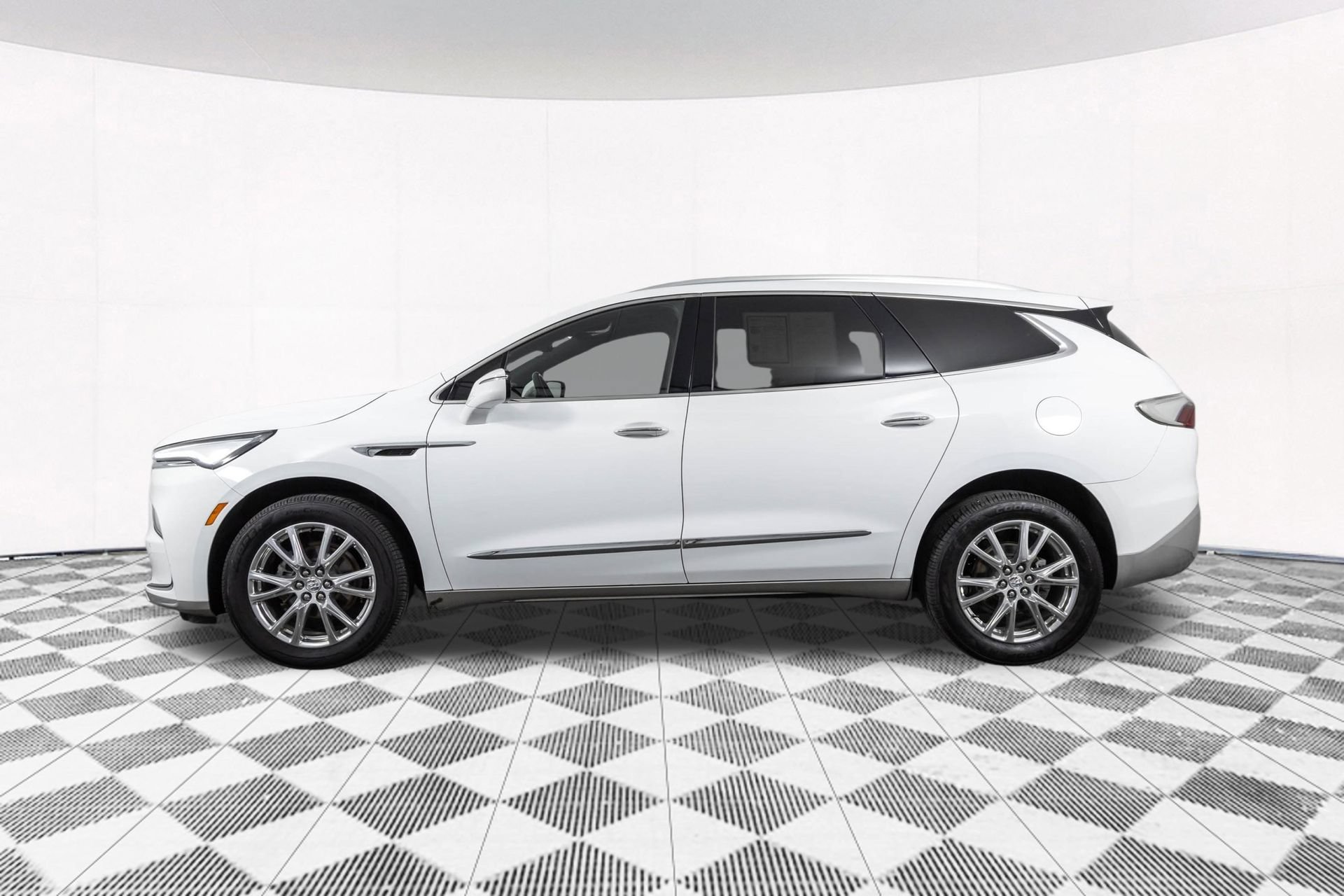 Used 2023 Buick Enclave Essence w/ Experience Buick Package AWD/4WD image 15
